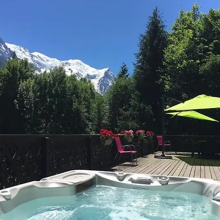 Private Chalet With Jacuzzi And Sauna *